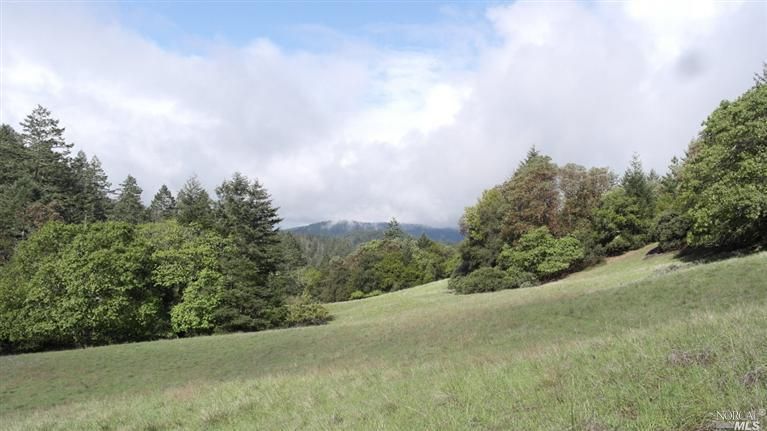 Rare Mayacamas Property